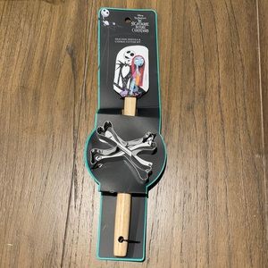 Jack & Sally spatula and cookie cutter
